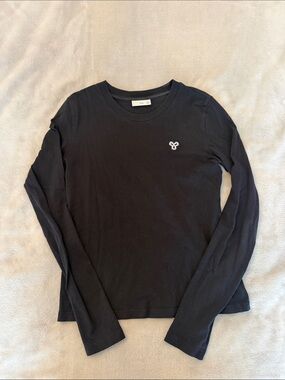 Aritzia Black Long Sleeve Tee with Small White Embroidered Logo